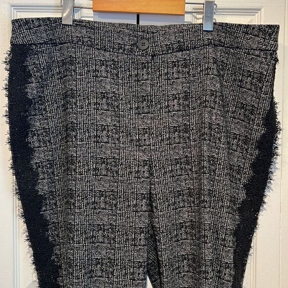Frank Lyman Black, Grey ,Silver Straight Leg Pants Size 22 NWT - Picture 2 of 14